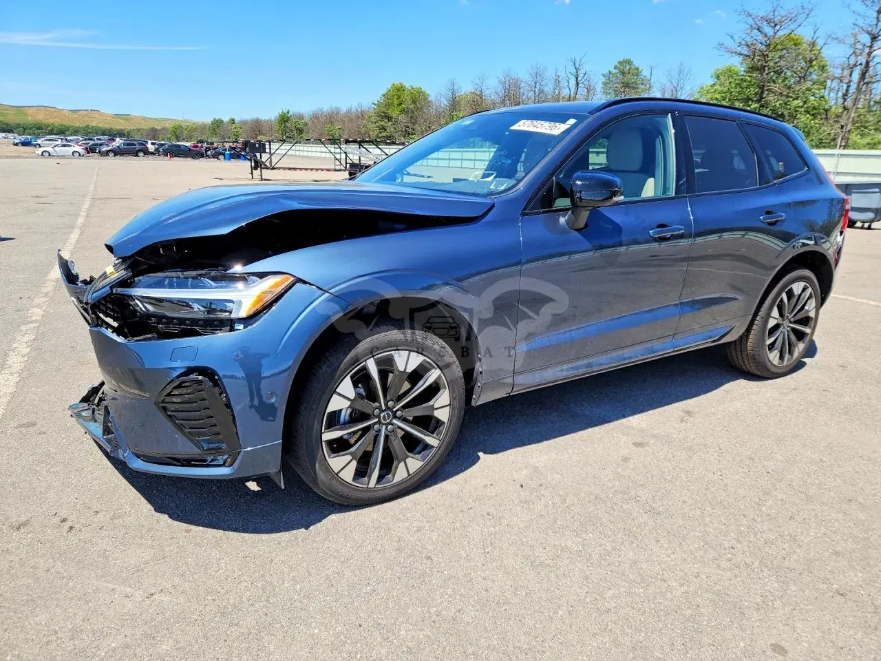Volvo XC60 2.0L 4 2026