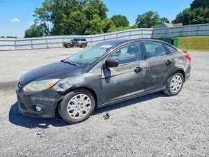 Ford Focus 2.0L 4 2012