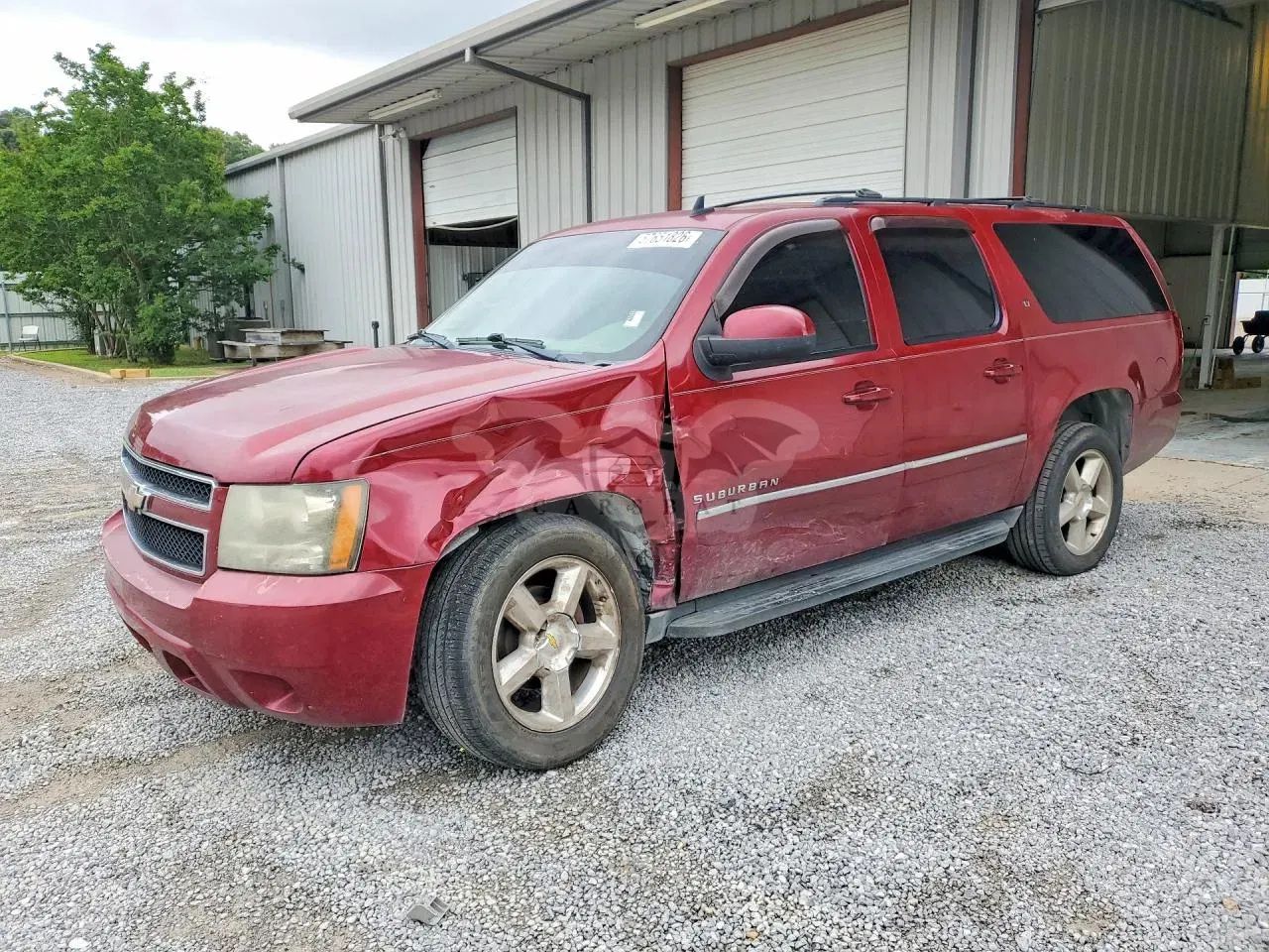 Chevrolet Suburban 2011