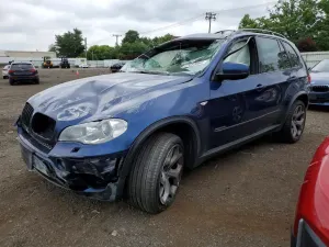BMW X5 3.0L 6 2013
