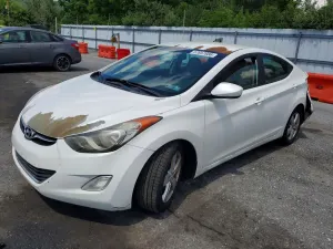 Hyundai Elantra 1.8L 4 2013