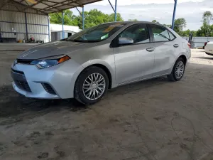Toyota Corolla 1.8L 4 2016