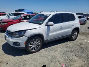 Volkswagen Tiguan 2.0L 4 2013