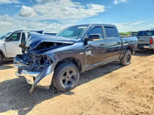 RAM 1500 5.7L 8 2019