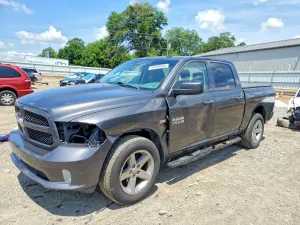 RAM 1500 5.7L 8 2017