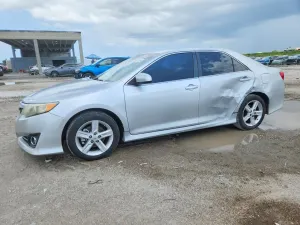 Toyota Camry 2.5L 4 2014