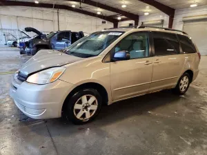 Toyota Sienna 3.3L 6 2005