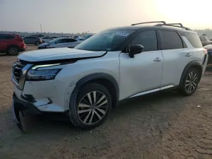 Nissan Pathfinder 3.5L 6 2022