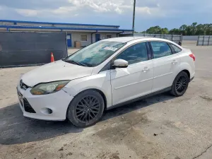 Ford Focus 2.0L 4 2013