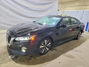 Nissan Altima 2.5L 4 2020