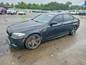 BMW M5 4.4L 8 2013