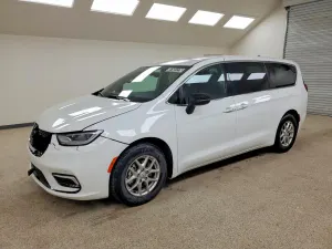 Chrysler Pacifica 3.6L 6 2026