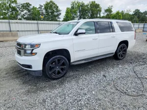 Chevrolet Suburban 5.3L 8 2015