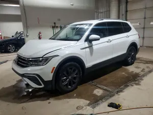 Volkswagen Tiguan 2.0L 4 2024