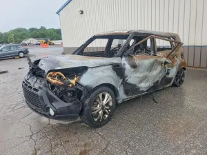 Kia Soul 2.0L 4 2016