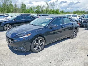 Hyundai Elantra 2.0L 4 2022