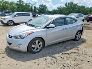 Hyundai Elantra 1.8L 4 2013