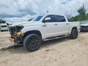 Toyota Tundra 5.7L 8 2014