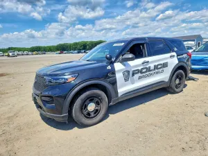 Ford Explorer 3.3L 6 2021