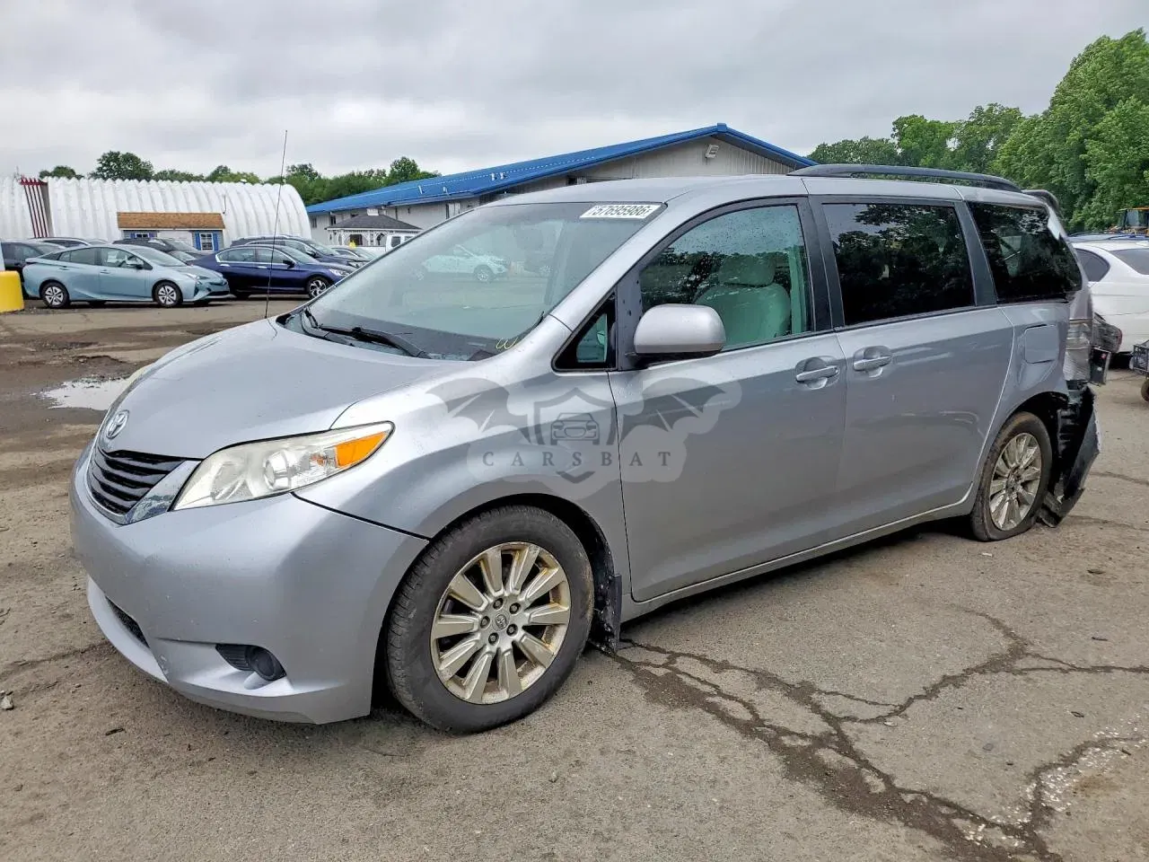 Toyota Sienna 3.5L 6 2013