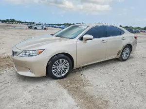 Lexus ES 3.5L 6 2013