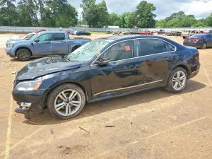 Volkswagen Passat 2.0L 4 2013
