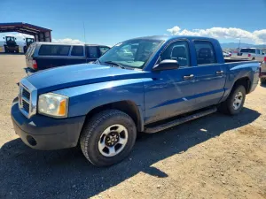 Dodge Dakota 3.7L 6 2005
