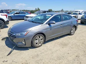 Hyundai Elantra 2.0L 4 2019