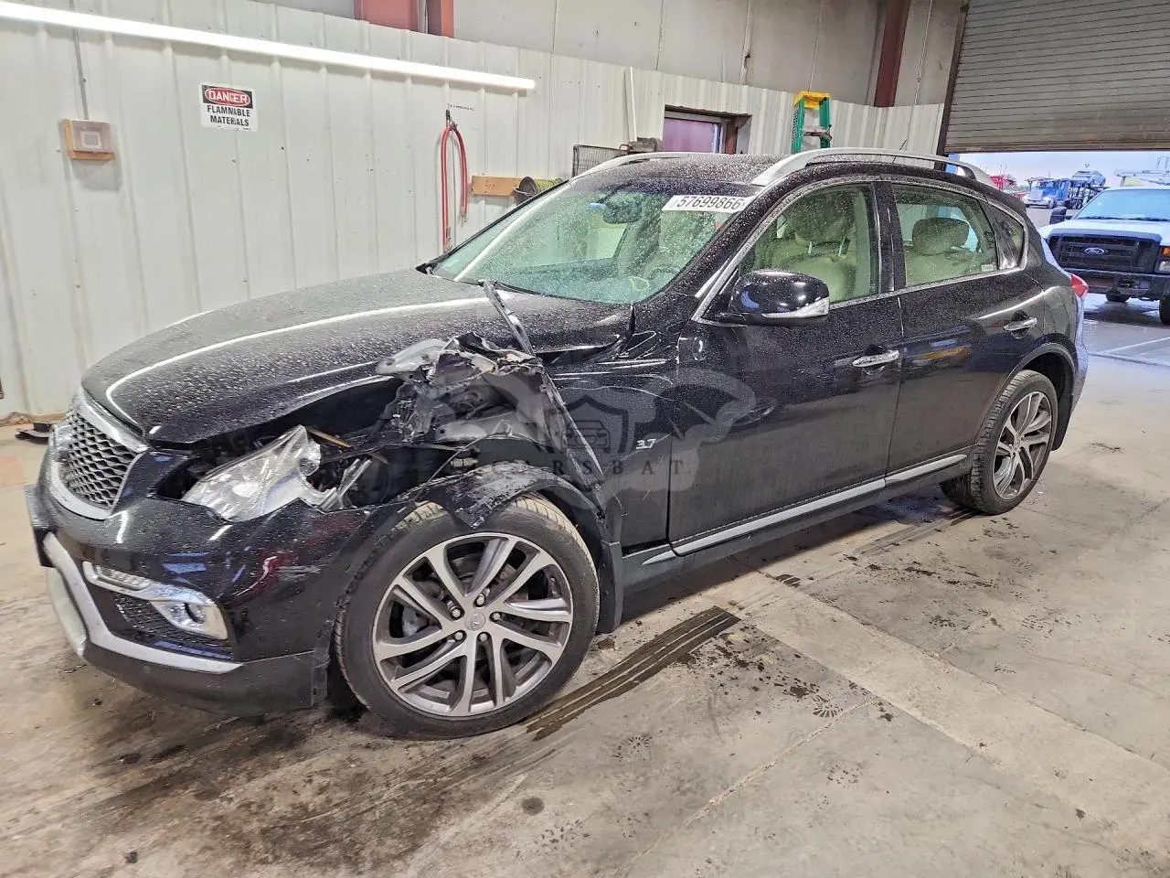 Infiniti QX50 3.7L 6 2016