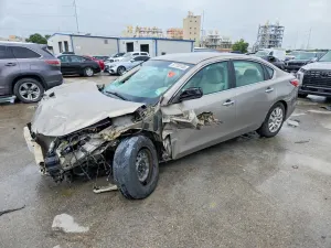 Nissan Altima 2.5L 4 2013