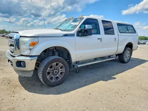 Ford F-250 6.2L 8 2015