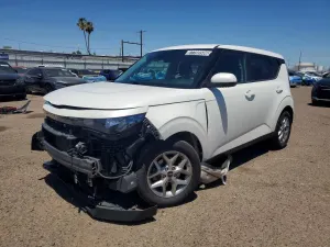 Kia Soul 2.0L 4 2023