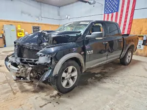 RAM 1500 5.7L 8 2013