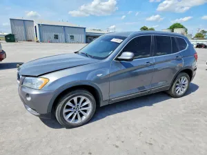 BMW X3 2.0L 4 2013