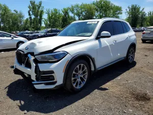BMW X5 3.0L 6 2022
