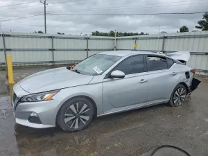 Nissan Altima 2.5L 4 2022
