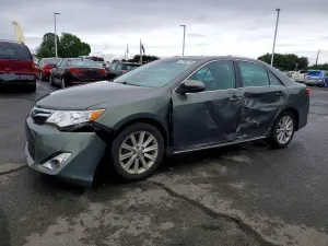 Toyota Camry 3.5L 6 2012