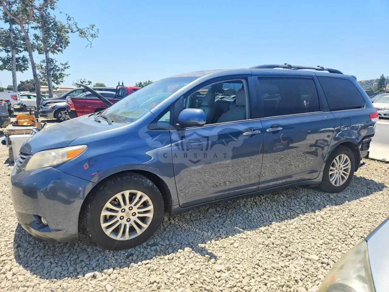 Toyota Sienna 3.5L 6 2013