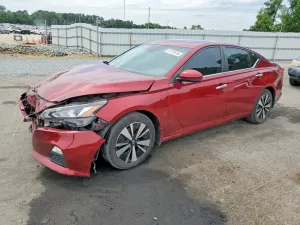 Nissan Altima 2.5L 4 2021
