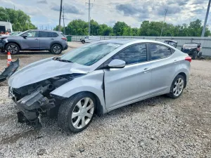 Hyundai Elantra 1.8L 4 2013