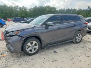 Toyota Highlander 3.5L 6 2021
