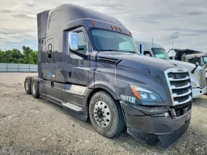 Freightliner Cascadia 14.8L 6 2020