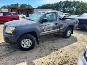 Toyota Tacoma 2.7L 4 2011