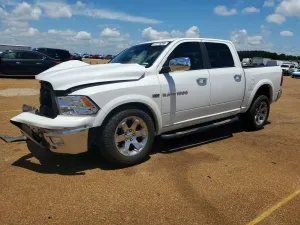 Dodge RAM 5.7L 8 2011