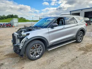 Ford Explorer 2.3L 4 2021