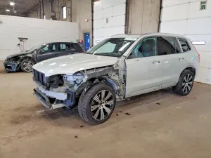 Volvo XC90 2.0L 4 2020