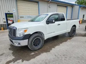 Nissan Titan 5.6L 8 2018