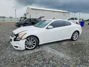 Infiniti G37 3.7L 6 2009