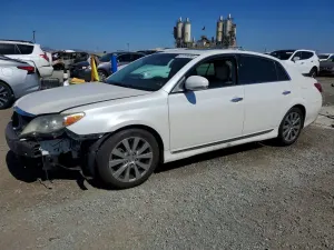 Toyota Avalon 3.5L 6 2011