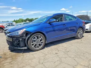 Hyundai Elantra 2.0L 4 2020